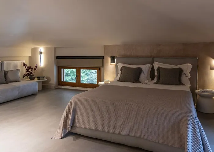 Nikoleta Hotel And Villas
